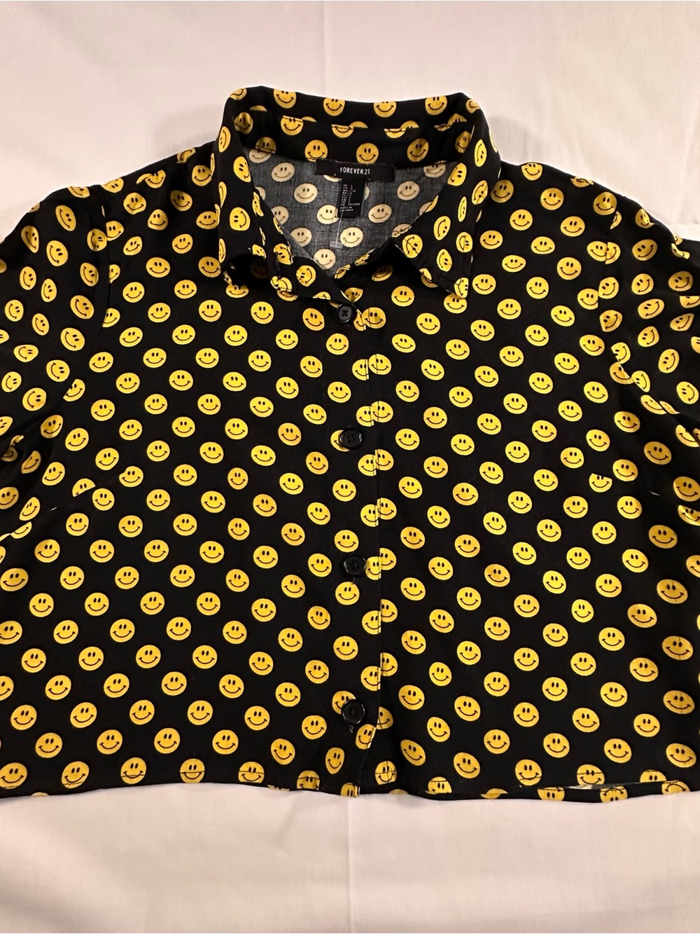 Forever 21 women Black Button-Up Shirt Yellow Smiley Print boHo casual